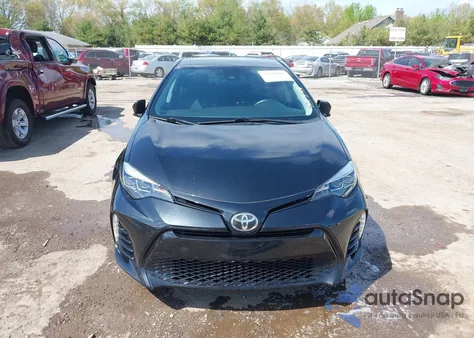 2018 Toyota Corolla Se z USA, uszkodzony, nr VIN 2T1BURHE0JC037543